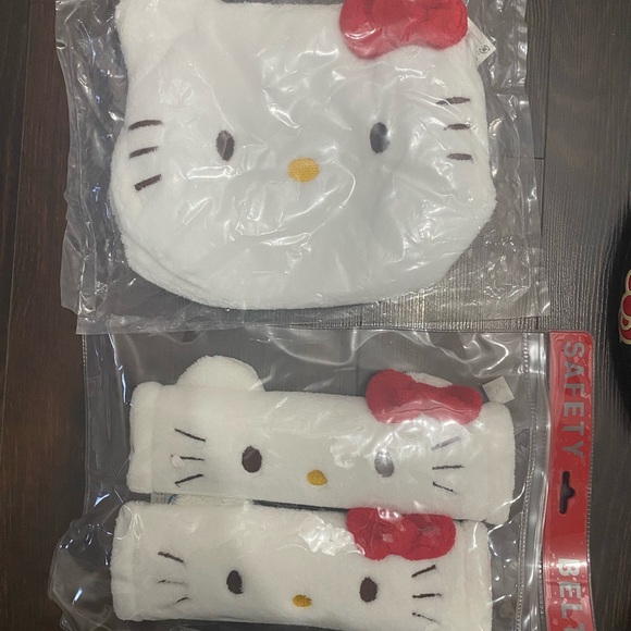 SOLD - Picture 3 of 6